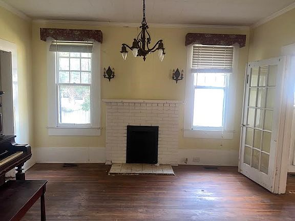 4th image of 316 Orion St