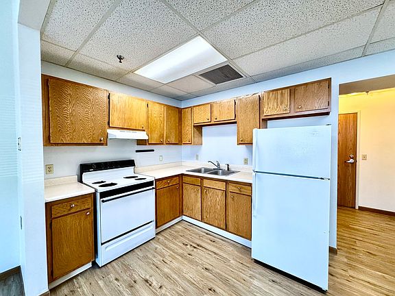 4th image of 405 & 407 S Blackhoof St #1B-1BA-800SQFT