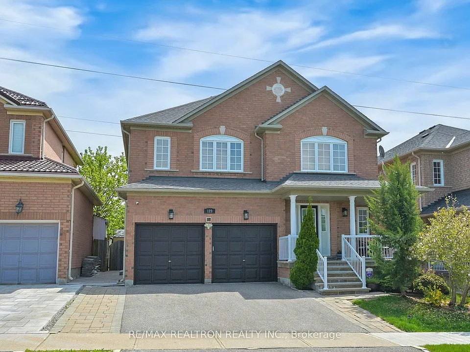 123 Monte Carlo Dr