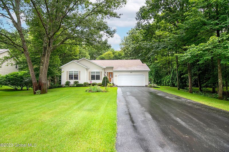 2nd image of 57 Damascus Drive