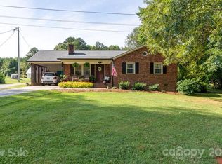 7290 Woodcock Trl, Stanley, NC 28164