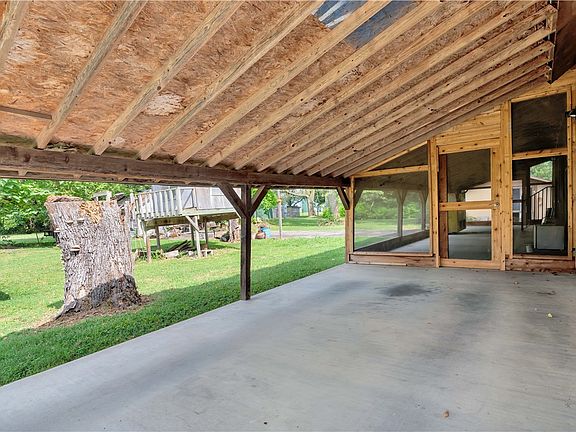 5th image of 10591 Viney Grove Rd