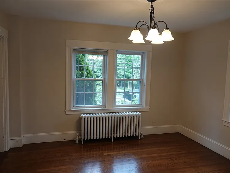 80 Center St — Photo 8