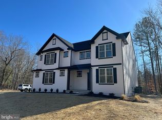 3337 Mathias Point Rd, King George, VA 22485