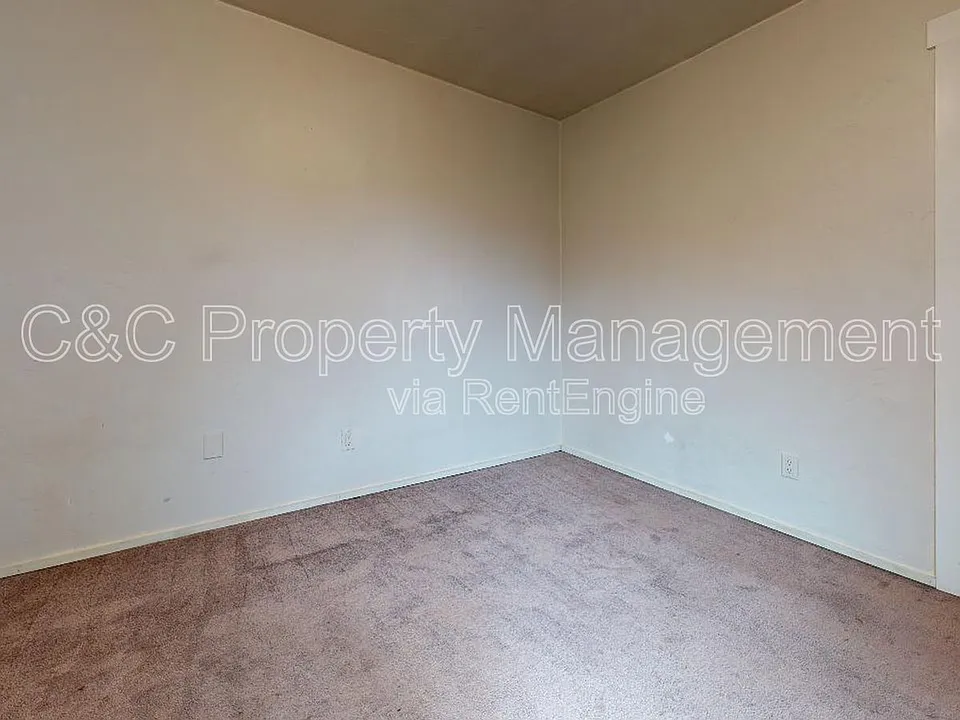 780 Amador Ave #B