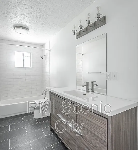 2508 Woodfin Ave — Photo 16