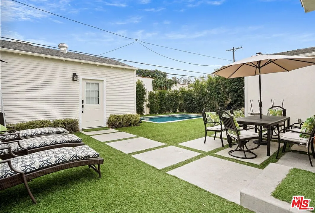 4 bed, 4.0 bath, 2161 sqft, $11,500 — Photo 4