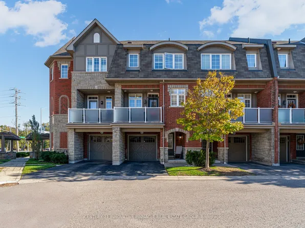 1701 Finch Ave #9, Pickering, ON L1V 0B7