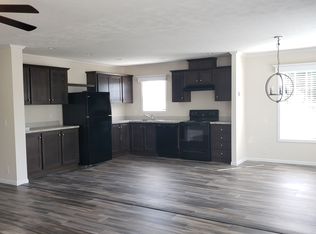 3066 Lamplight Dr, Columbus, IN 47203