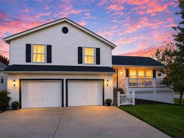 1301 Fox Run Trl, Platte City, MO 64079