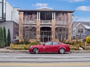 537 E 11th St APT 1, Indianapolis, IN