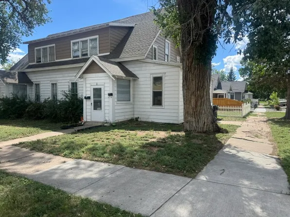 2020 Maxwell Ave, Cheyenne, WY 82001