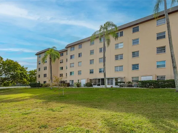 3845 Lake Bayshore Dr #F103, Bradenton, FL 34205