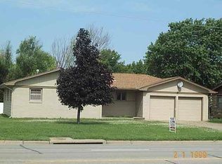 2203 Ohio St, Augusta, KS 67010