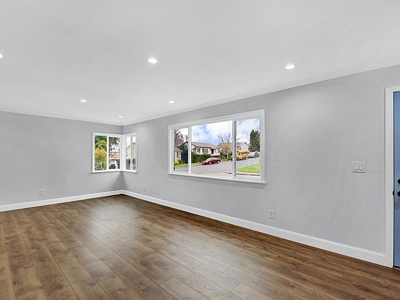 5th image of 26 - A Laurel Street
