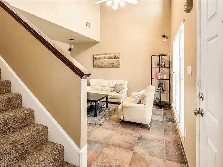 2443 Pintail Loop — Photo 10