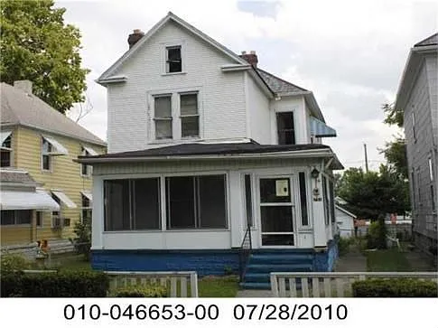 752 Miller Ave photo 1