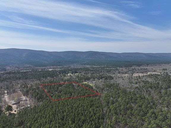 5th image of 22472 Spruce Loop