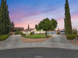 13409 Waco Ln, Apple Valley, CA 92308