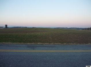 44 Seavers Rd, Newville, PA 17241