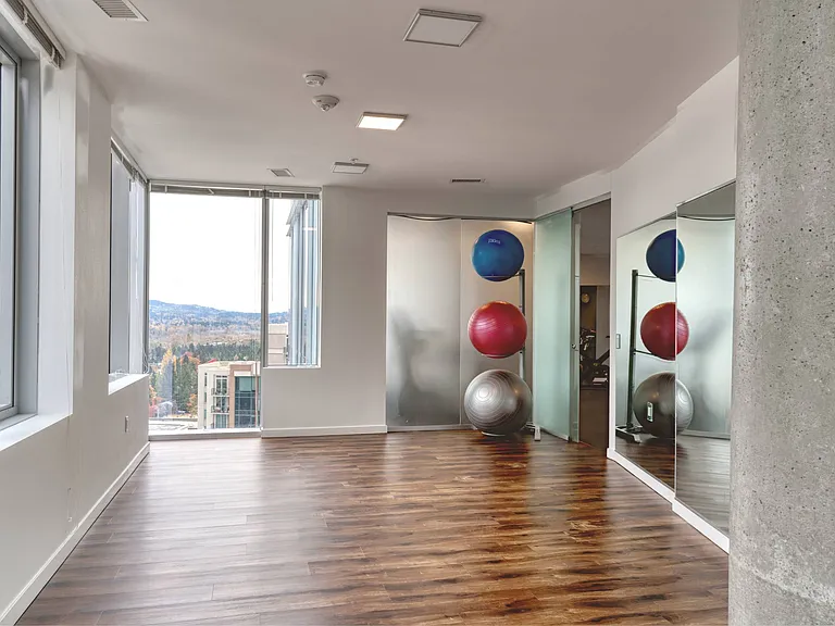 Soma Towers — Photo 20