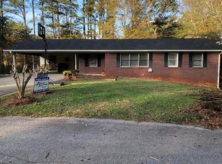 27 Bluebird Ln, Tallapoosa, GA 30176