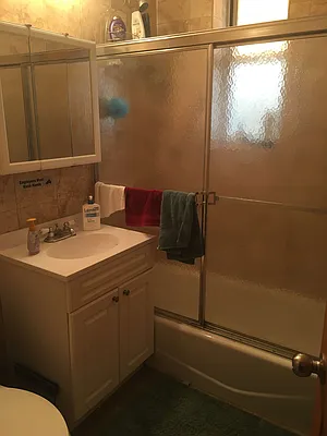 Rented by Metropolis International Realty Inc. | media 40