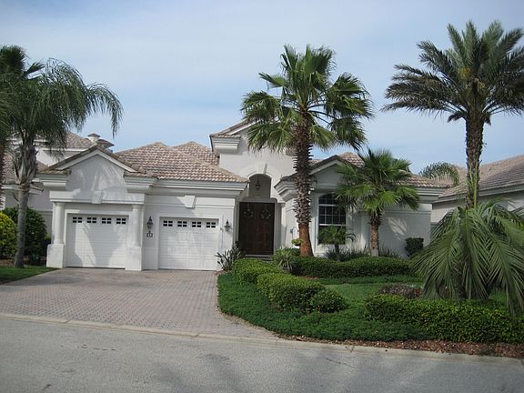 2nd image of 8 Montilla Pl