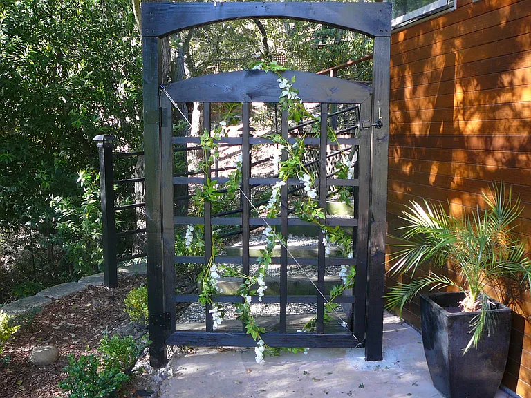 Crestview Ter — Photo 40