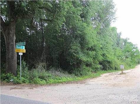 Corner of Kingsfield and Bumpy Road.