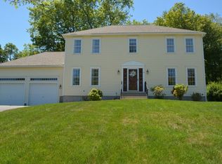 50 Meadow Ln, North Grafton, MA 01536