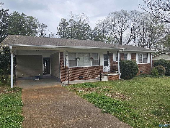 2nd image of 618 Austin Dr NW