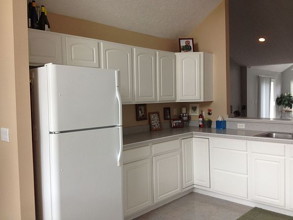 5th image of 4050 Sandview Dr