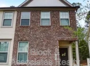 120 Holly Berry Ln, Durham, NC 27703
