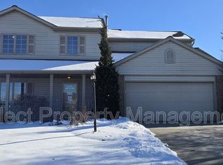 3303 Rivulet Run, Fort Wayne, IN 46818