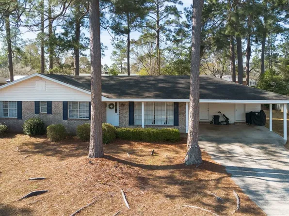 210 S Parkway Dr, Sylvania, GA 30467