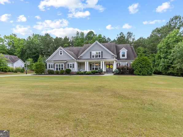 307 Roundstone Rock, Tyrone, GA 30290