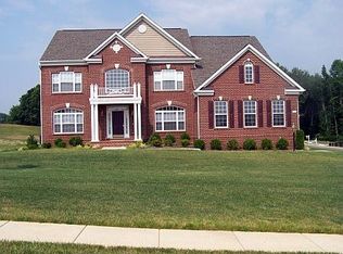 8 Prospect Dr, Fredericksburg, VA