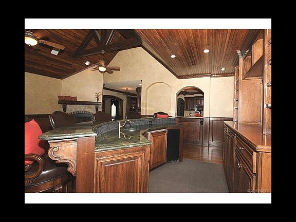 Entertainer's dream gameroom