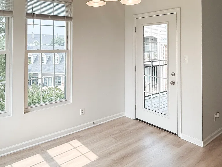 46628 Drysdale Ter #302 — Photo 16