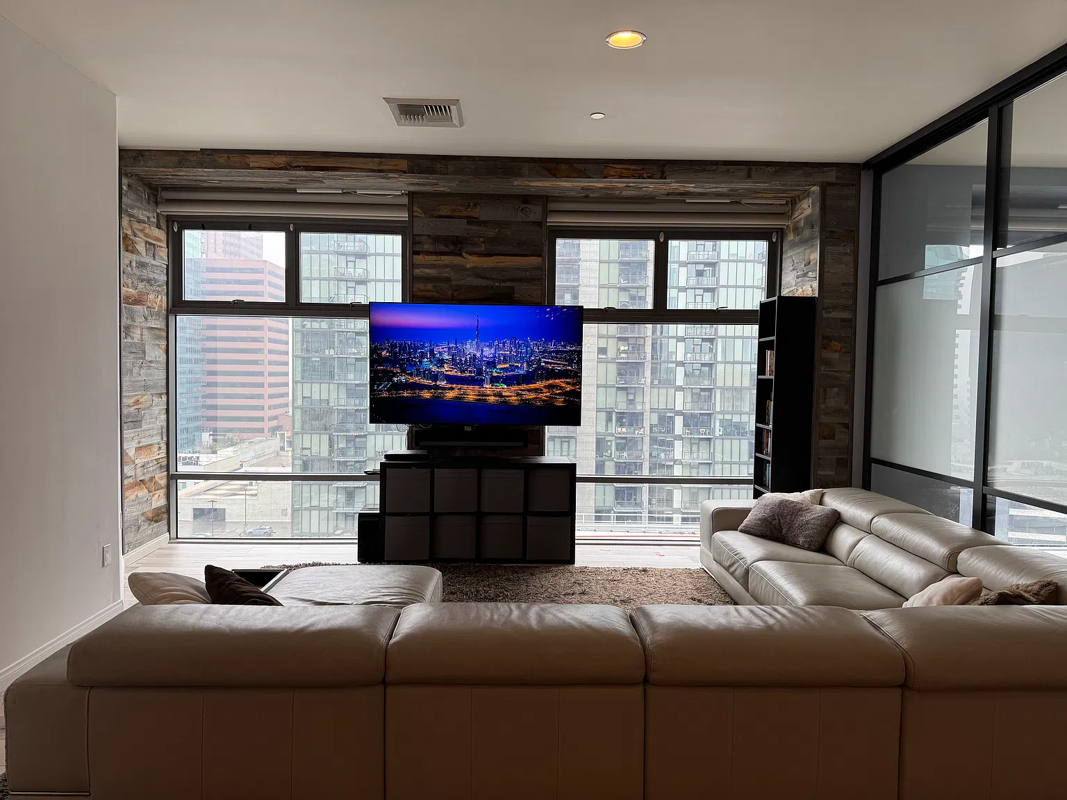 2 bed, 1474 sqft, $4,500 — Photo 3