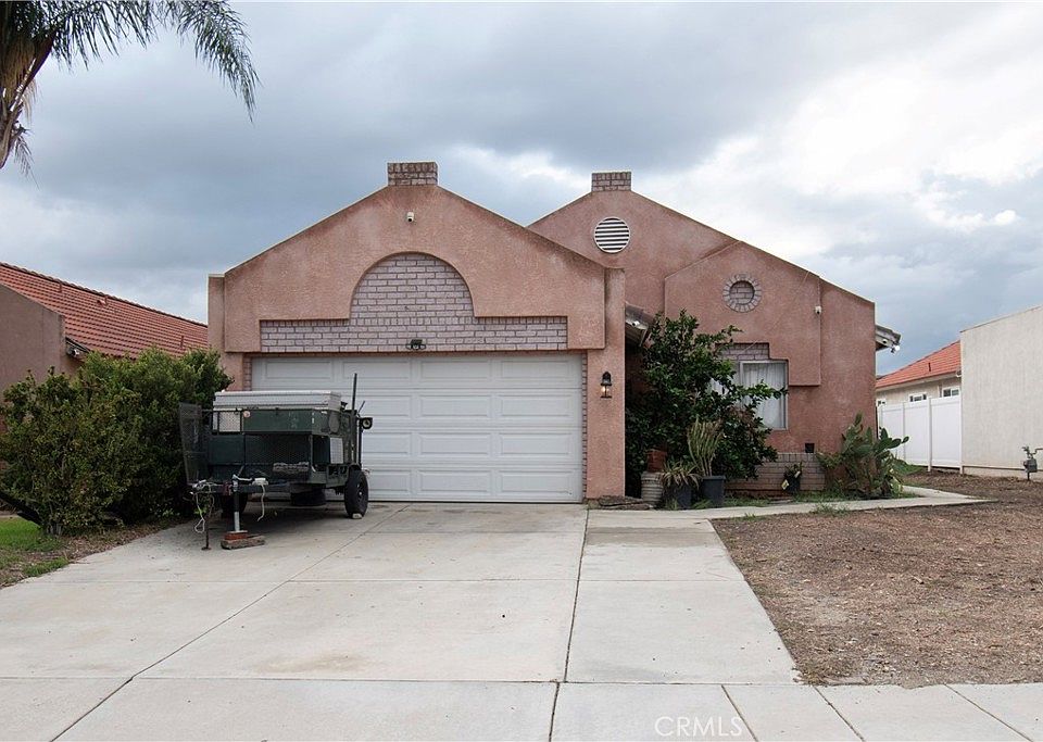 1st image of 8416 Reseda Ave
