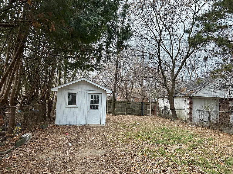 7283 Minock St — Photo 2