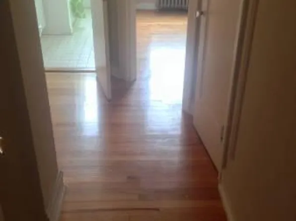 1365 W Estes Ave #3H, Chicago, IL 60626