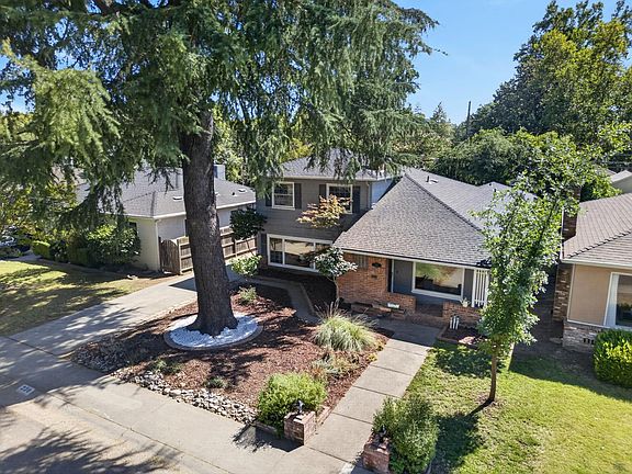 3rd image of 230 Meister Way