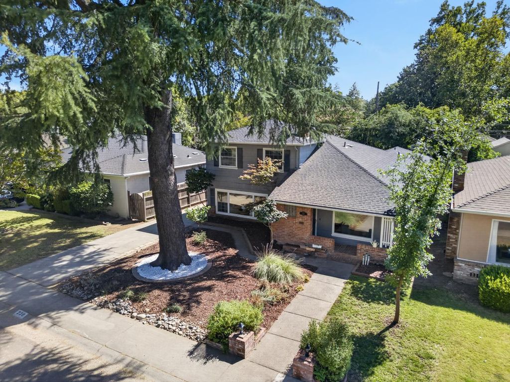 230 Meister Way, Sacramento, CA - View 3