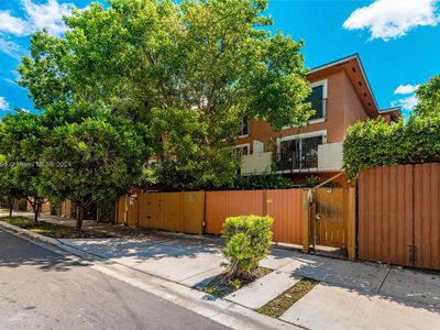 1611 SW 2nd Ct #A111, Miami, FL, 33129