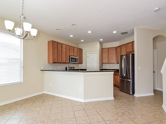 4th image of 8322 Deerland Bluff Ln