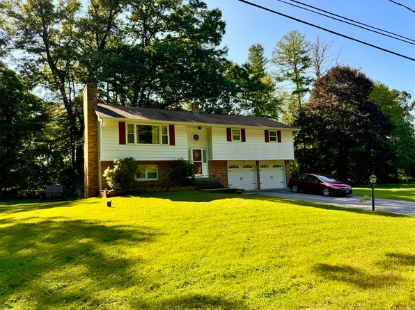 27 Lens Avenue, Killingly, CT 06241