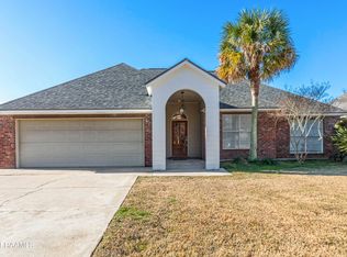 1012 Rosedown Ln, Lafayette, LA 70503
